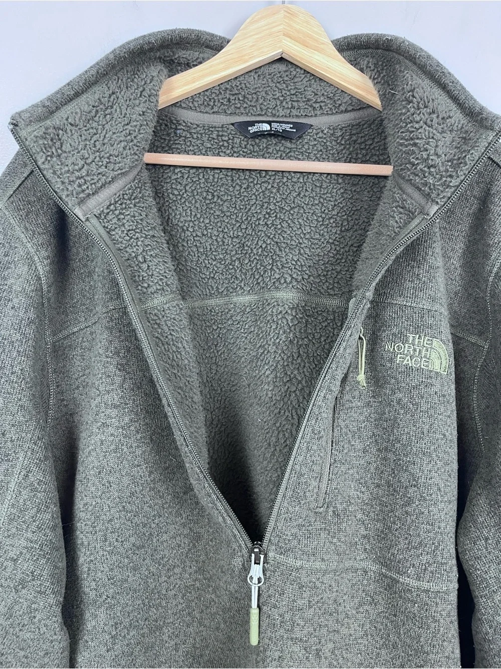 The North Face Men's Fleece 1/2 Zip Green Pullover Size XL; Outdoor, Gorpcore
